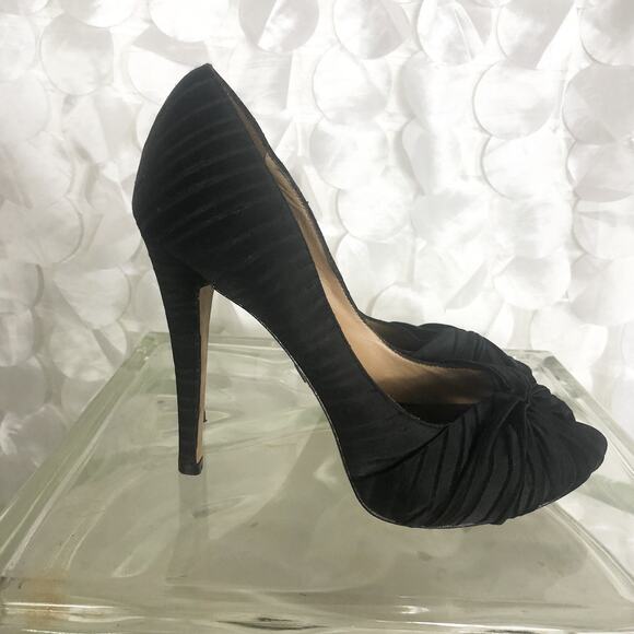 Badgley Mischka Black satin peep toe heels size 7 M Cocktail Party Wedding - Picture 2 of 10